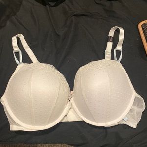 Victoria Secrets 40C Bra